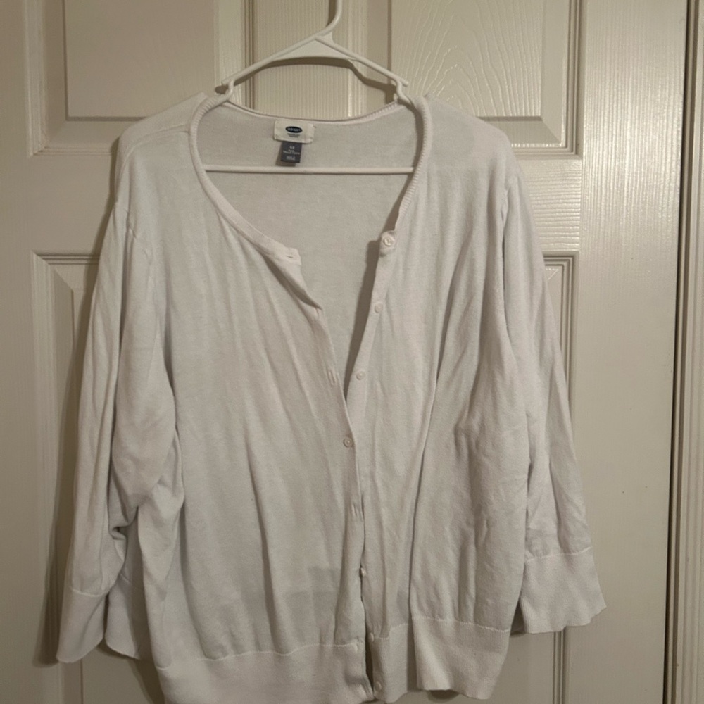 Old Navy Women's White Cardigan Size 4x